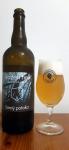 Cerny potoka - Frozen Hell 13°, New England Pale Ale lahev a sklenice